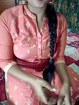 Snapshot of Shalini_telugu09 chatting on February 28, 2026, 10:04 am Shalini telugu09 online show from February 28, 2026, 10:04 am