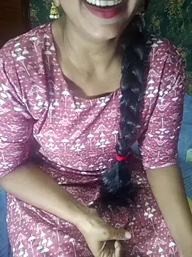 Snapshot of Shalini_telugu09 chatting on January 19, 2026, 2:43 pm Shalini telugu09 online show from January 19, 2026, 2:43 pm