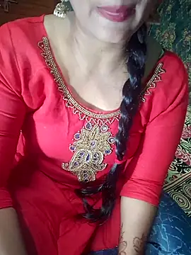 Snapshot of Shalini_telugu09 chatting on November 17, 2025, 2:32 pm Shalini telugu09 online show from November 17, 2025, 2:32 pm