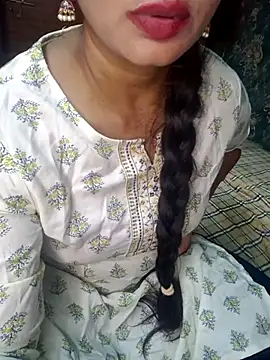 Snapshot of Shalini_telugu09 chatting on July 28, 2026, 4:50 pm Shalini telugu09 online show from July 28, 2026, 4:50 pm