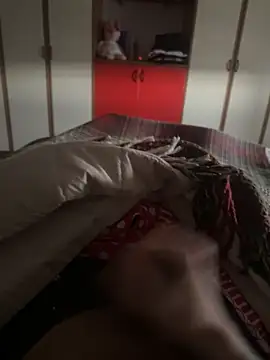 Snapshot of impaolo20 chatting on December 1, 2025, 11:11 am impaolo20 online show from December 1, 2025, 11:11 am