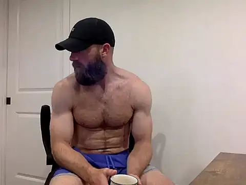 Snapshot of clarkefit chatting on October 4, 2025, 1:01 pm clarkefit online show from October 4, 2025, 1:01 pm