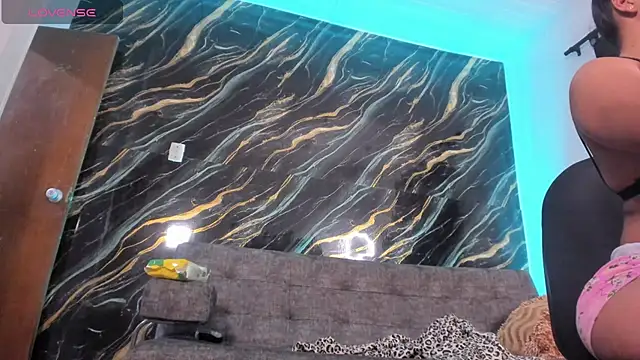 Kattysoto online show from April 4, 2026, 5:14 am