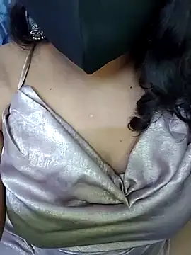 Snapshot of Tamil_hot_whiskey_girl chatting on March 14, 2025, 10:49 pm Tamil hot whiskey girl online show from March 14, 2025, 10:49 pm