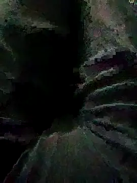 Snapshot of royall_queen chatting on March 18, 2025, 5:55 pm royall queen online show from March 18, 2025, 5:55 pm