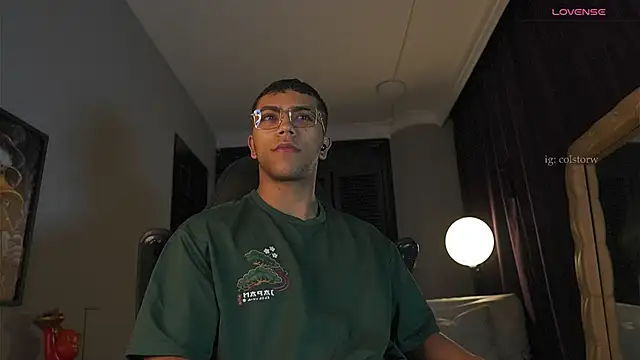 Snapshot of Colstorw_ chatting on June 10, 2026, 10:05 am Colstorw online show from June 10, 2026, 10:05 am
