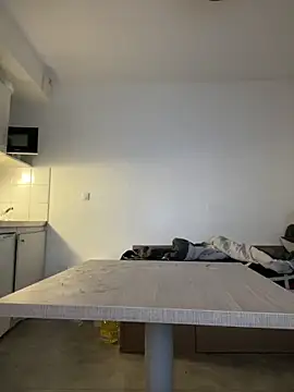 Renoirmonter online show from February 19, 2026, 4:59 pm