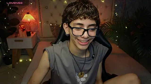 Matty Sparkk online show from March 31, 2026, 1:02 pm