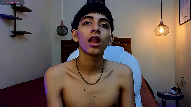 Matty Sparkk online show from March 18, 2025, 1:01 pm