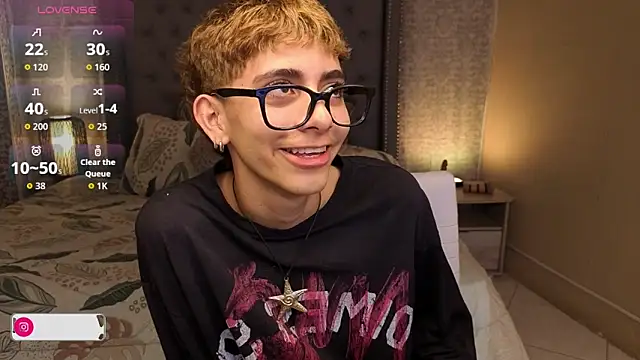 Matty Sparkk online show from September 30, 2025, 2:23 pm