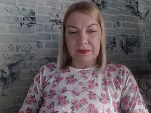 Snapshot of Lillia_Ray chatting on December 21, 2025, 11:12 am Lillia Ray online show from December 21, 2025, 11:12 am