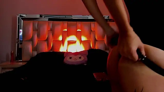 Snapshot of pauline_rouge chatting on November 11, 2025, 11:38 am pauline rouge online show from November 11, 2025, 11:38 am