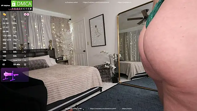 LoveMoScarlett online show from December 1, 2025, 9:26 pm