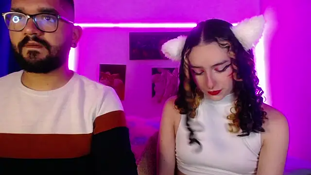 Snapshot of TwinFlamesX chatting on September 23, 2025, 6:42 am TwinFlamesX online show from September 23, 2025, 6:42 am