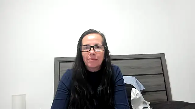 peachgoddess online show from October 4, 2025, 3:41 am