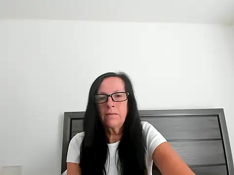 peachgoddess online show from September 19, 2025, 3:27 pm