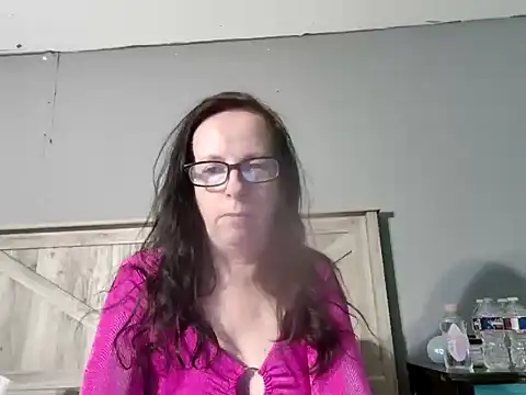 peachgoddess online show from March 22, 2025, 9:10 pm