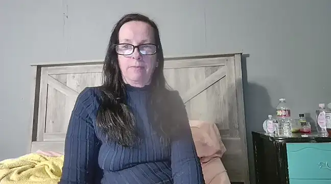 peachgoddess online show from March 16, 2025, 5:47 am