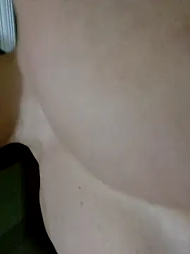 awesometeacher33 online show from October 3, 2025, 4:58 am