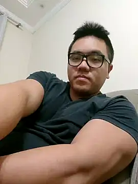 awesometeacher33 online show from September 14, 2025, 4:13 am