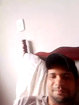 colemiranda online show from November 11, 2025, 4:02 pm