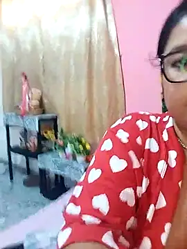 DianaGom online show from March 20, 2025, 9:26 am