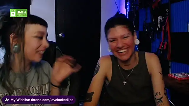 Snapshot of lovelockedlips chatting on June 14, 2026, 7:48 pm lovelockedlips online show from June 14, 2026, 7:48 pm