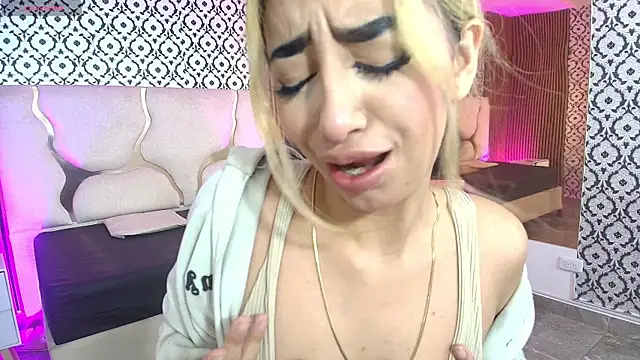 Malory tay1 online show from January 10, 2026, 7:20 pm