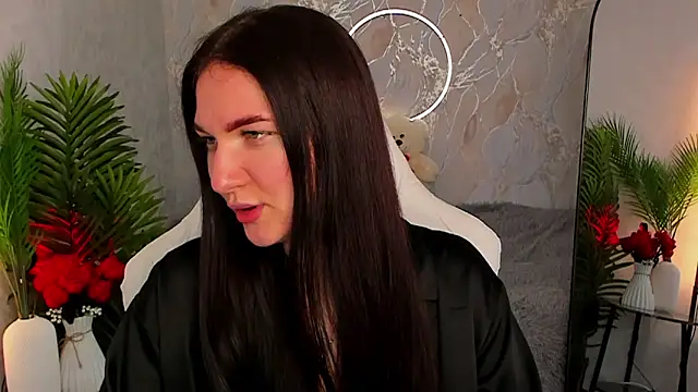 babyisperfect online show from May 12, 2026, 1:13 am