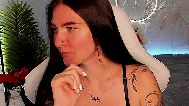 babyisperfect online show from July 19, 2026, 3:04 am