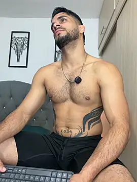 Maximiliano ford online show from May 14, 2026, 10:29 pm