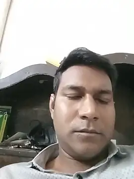 Snapshot of vikesh05 chatting on November 21, 2025, 8:41 pm vikesh05 online show from November 21, 2025, 8:41 pm