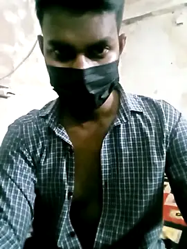 Snapshot of vikesh05 chatting on March 15, 2025, 7:48 pm vikesh05 online show from March 15, 2025, 7:48 pm