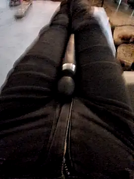 naturliebe online show from April 15, 2026, 6:52 am