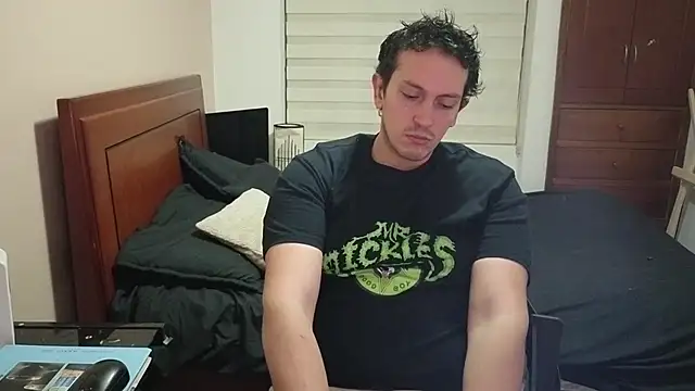 hardaftercum online show from May 24, 2026, 12:32 am