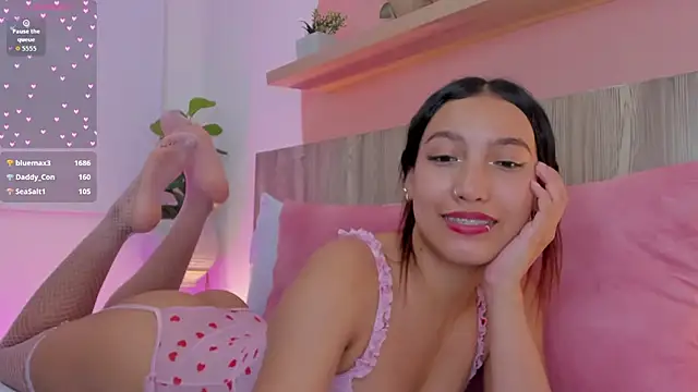 nina blake online show from November 14, 2025, 7:45 am