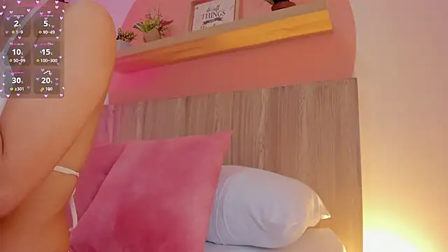 nina blake online show from December 3, 2025, 2:34 am