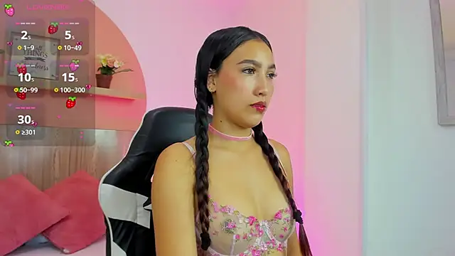 Snapshot of nina_blake chatting on September 30, 2025, 6:58 pm nina blake online show from September 30, 2025, 6:58 pm