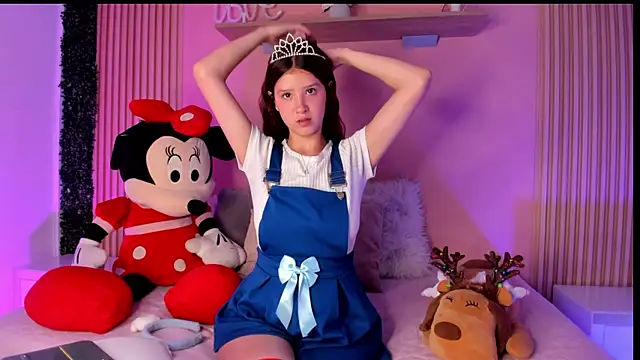 Snapshot of Sophie_joyy chatting on November 22, 2025, 10:19 pm Sophie joyy online show from November 22, 2025, 10:19 pm