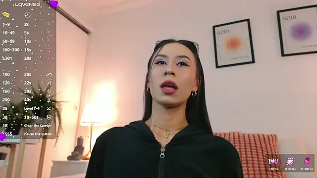Snapshot of Valen_ross_ chatting on September 10, 2025, 11:04 pm Valen ross online show from September 10, 2025, 11:04 pm