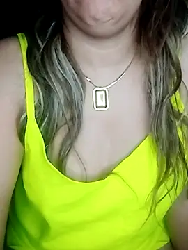 Maya-Moon online show from November 9, 2025, 9:02 am