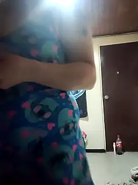 Samanta SS online show from April 4, 2026, 4:46 pm