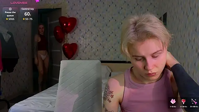 Snapshot of Tara_Lawson chatting on February 12, 2026, 7:41 am Tara Lawson online show from February 12, 2026, 7:41 am