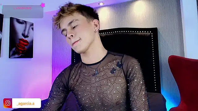 LiamWildx20 online show from January 7, 2026, 5:01 am