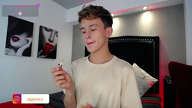 LiamWildx20 online show from February 18, 2026, 5:05 am