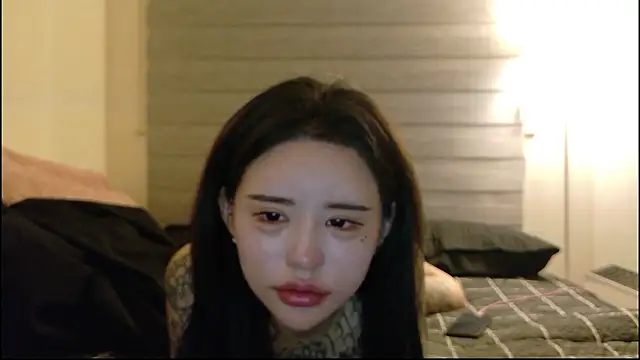 tangju7 online show from December 16, 2025, 2:21 pm