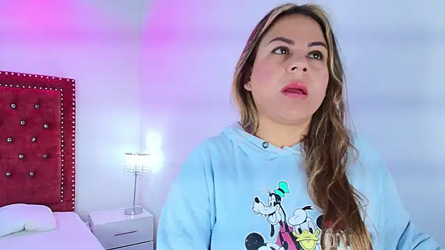 Snapshot of Lia_adamsss chatting on January 18, 2026, 1:20 am Lia adamsss online show from January 18, 2026, 1:20 am