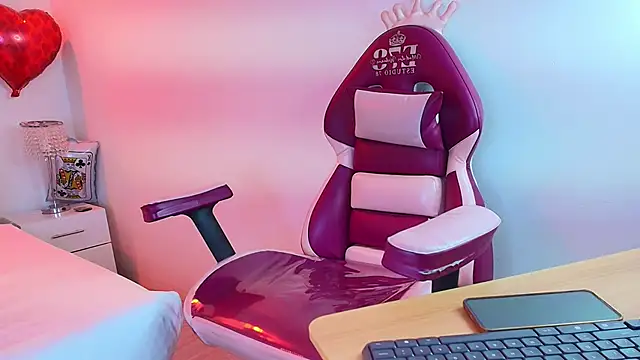 Snapshot of Lia_adamsss chatting on February 24, 2026, 3:40 am Lia adamsss online show from February 24, 2026, 3:40 am