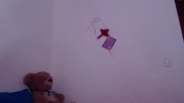 Snapshot of sharon_sexy_ chatting on December 1, 2025, 7:59 pm sharon sexy online show from December 1, 2025, 7:59 pm