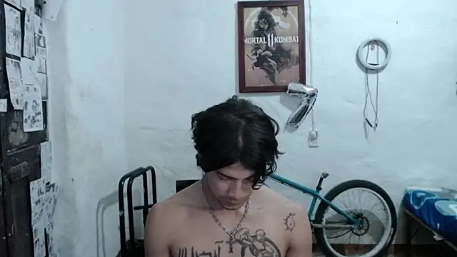 Snapshot of billykink chatting on October 14, 2025, 9:58 pm billykink online show from October 14, 2025, 9:58 pm